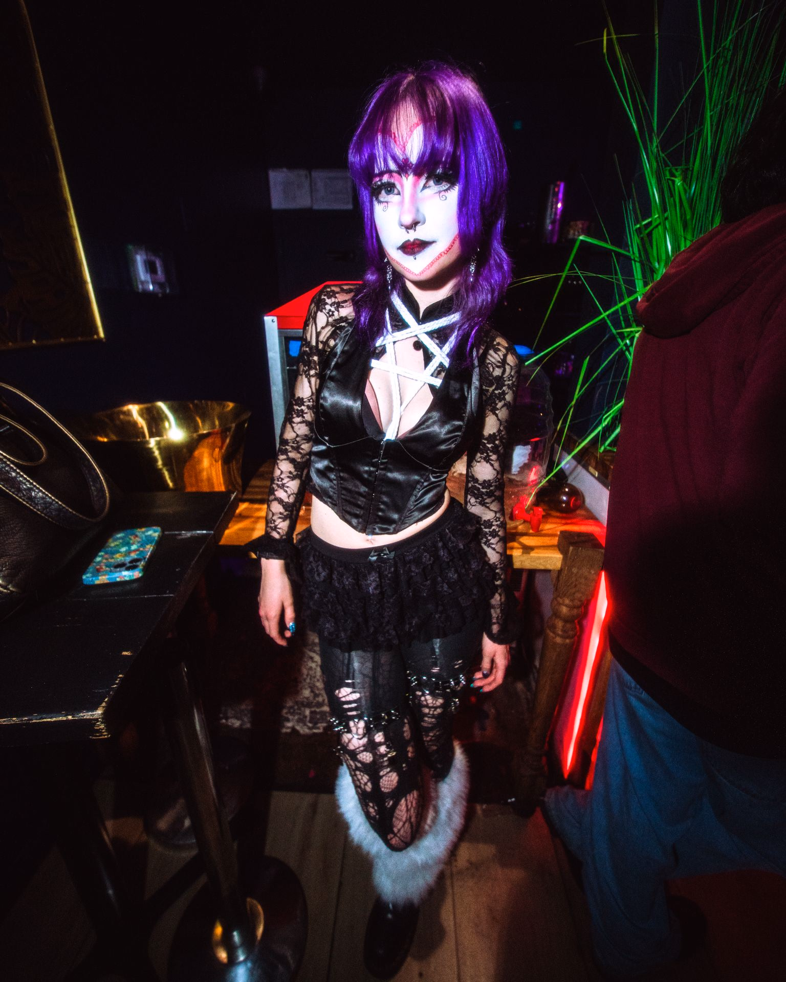 Indie Sleaze — frame 10