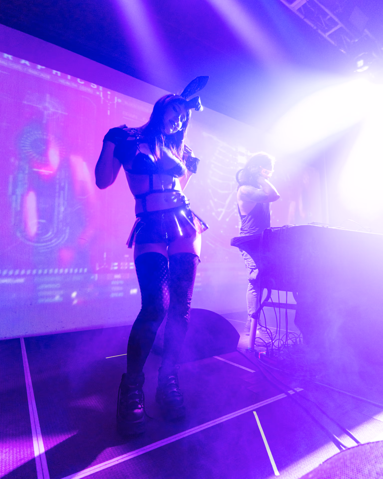 Cyber Rave — frame