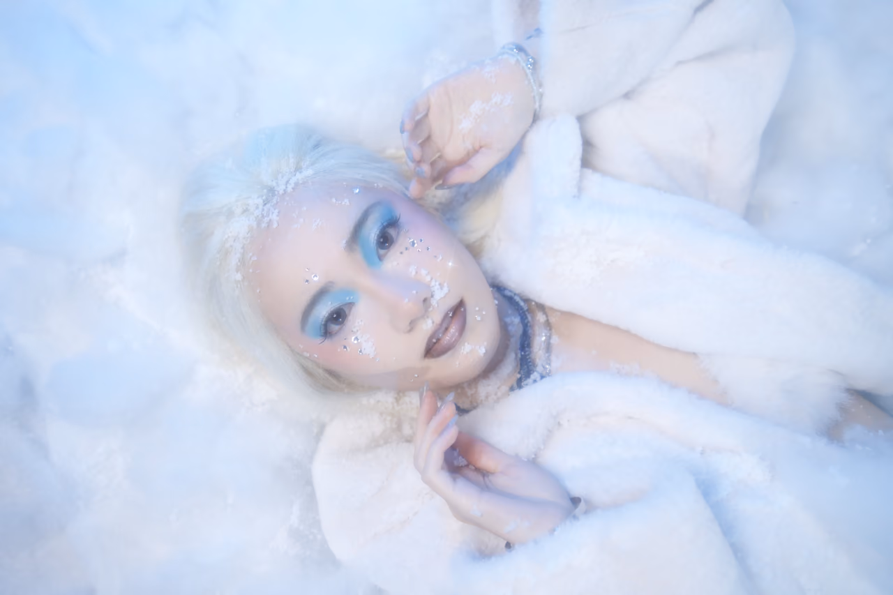 Frostbite Glaze — frame 06