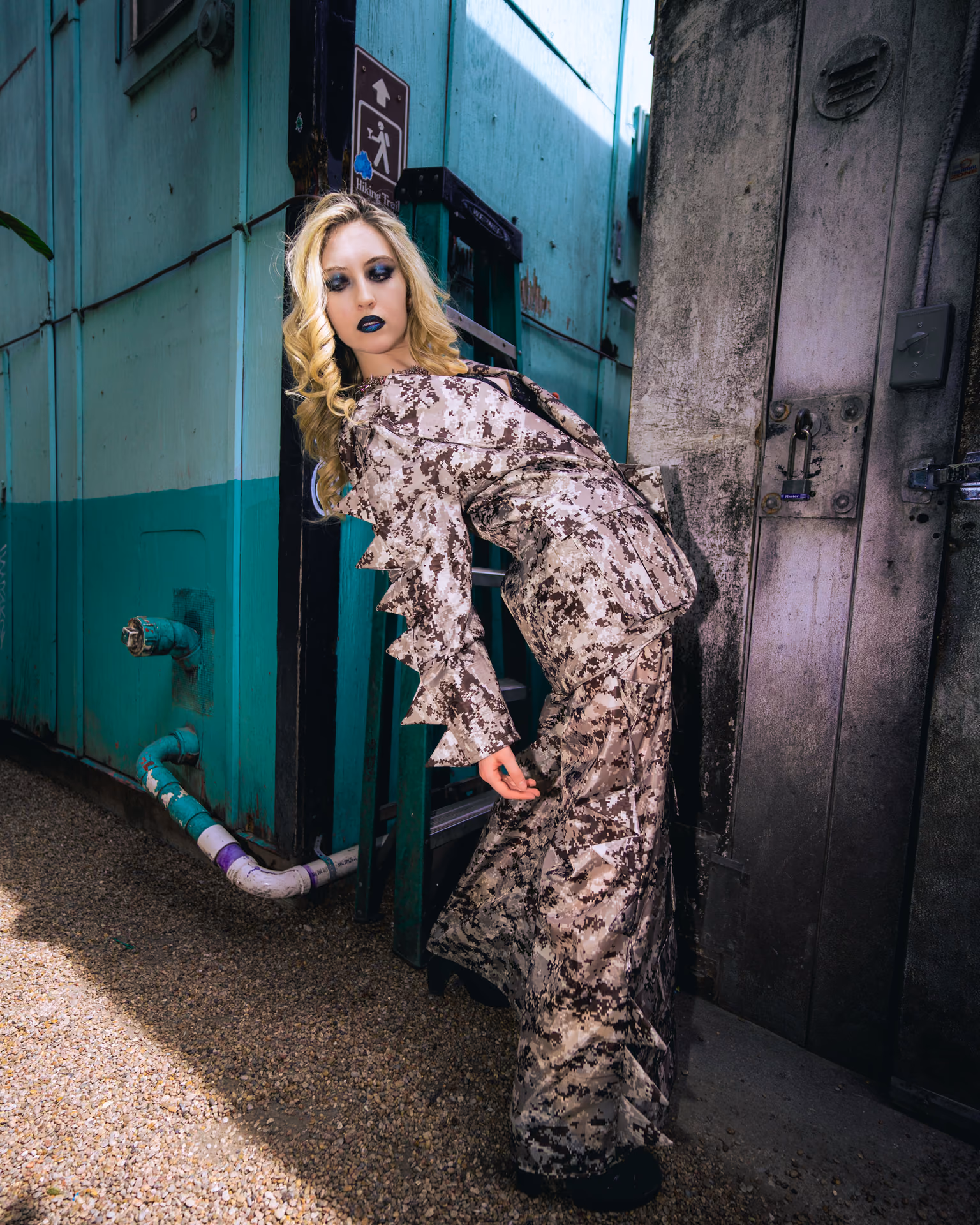 Glaze Fashion Show — frame 25