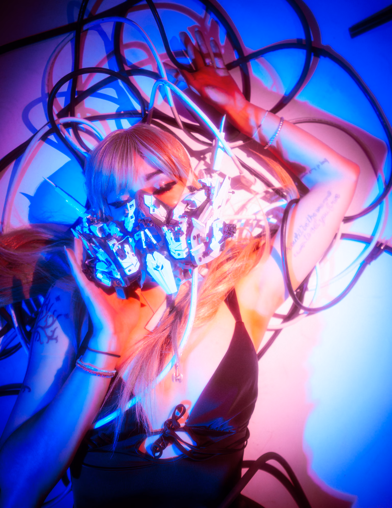 Leah Cyber — frame 12